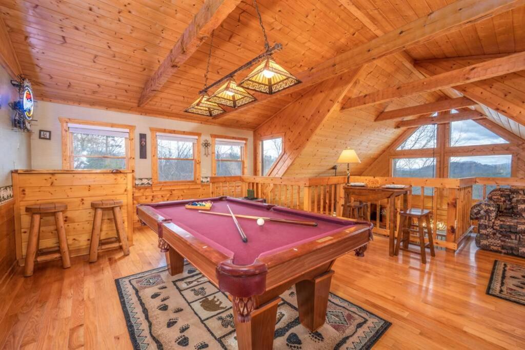Over The Mountain - Smoky Mountain View Cabin Sevierville Exterior photo